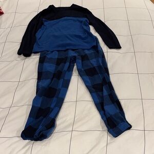 Cat & Jack Blue and Black Kids Pajama Set, M (8)